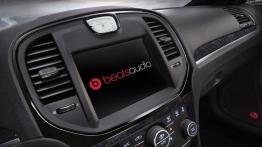 Chrysler 300 Motown Edition - radio/cd/panel lcd