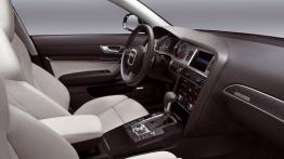 Audi S6 Avant 2008 - pełny panel przedni