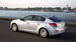 Chevrolet Cruze hatchback ECO-TEC - lewy bok