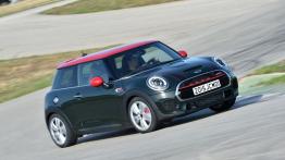 Mini John Cooper Works 2015 - prawy bok