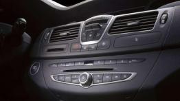 Renault Laguna po kuracji odmładzającej