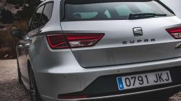 Seat Leon Cupra 290 - szybkość i precyzja