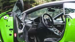 Lamborghini Huracan - wylewny Włoch