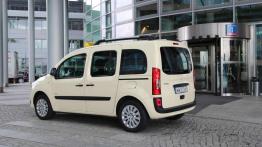 Mercedes Citan Kombi - radio taxi, proszę czekać!