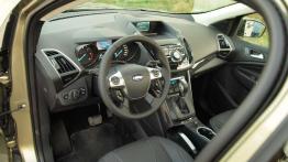 Ford Kuga - nowy, lepszy i... tańszy!