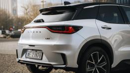 Lexus LBX E-Four Cool to wyjątkowe połączenie Mini i Toyoty. Ideał miejskiego premium