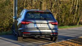 Audi A4 Avant 2.0 45 TFSI 245 KM - galeria redakcyjna - widok z ty?u