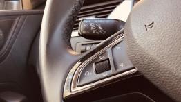 Skoda Rapid Spaceback 1.0 TSI 95 KM - galeria redakcyjna - sterowanie w kierownicy