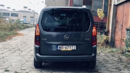 Opel Combo Life 1.5 Turbo 131 KM - galeria redakcyjna - widok z tyłu