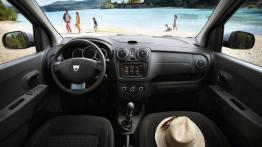 Dacia Lodgy Stepway (2015) - pełny panel przedni