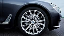 BMW serii 7 G12 750Li xDrive (2016) - koło