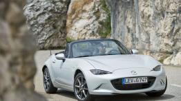 Mazda MX-5 IV White (2015) - widok z przodu