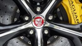 Jaguar F-Type AWD R Coupe (2016) - koło