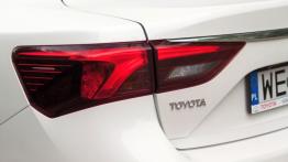 Toyota Avensis III Sedan Facelifting - galeria redakcyjna - lewy tylny reflektor - wyłączony