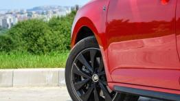 Skoda Rapid Monte Carlo 1.2 TSI 105 KM - galeria redakcyjna - bok - inne ujęcie