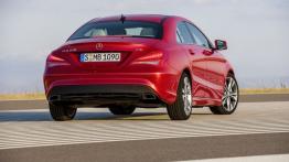 Mercedes CLA 220 CDI (C117) 2012 - widok z tyłu