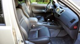 Toyota Hilux VII Podwójna kabina Facelifting 3.0 D-4D 171KM - galeria redakcyjna 2 - widok ogólny wn