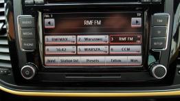 Volkswagen Beetle Hatchback 3d 1.4 TSI 160KM - galeria redakcyjna - radio/cd/panel lcd