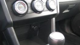 Subaru XV 2.0i 150KM - galeria redakcyjna - panel sterowania wentylacją i nawiewem