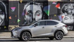 Lexus NX 300h F-Sport (2015) w Seattle - lewy bok