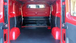 Opel Vivaro II 1.6 CDTI - galeria redakcyjna - przestrzeń ładunkowa - widok z tyłu
