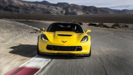 Chevrolet Corvette C7 Z06 Coupe (2015) - widok z przodu