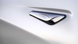 BMW X3 F25 Facelifting (2014) - emblemat boczny