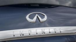 Infiniti QX80 Facelifting (2015) - emblemat