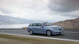 Mercedes E 350 CDI 4MATIC W212 kombi - prawy bok