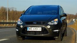 Ford S-Max Van Facelifting 2.0 EcoBoost 240KM - galeria redakcyjna - widok z przodu