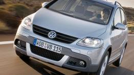 Volkswagen Cross Golf - widok z przodu