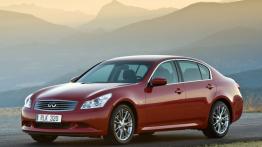 Infiniti G37 Sedan - widok z przodu