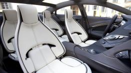 Mazda Shinari Concept - widok ogólny wnętrza