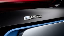 BMW i8 Spyder Concept - emblemat
