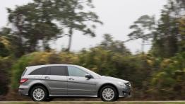 Mercedes klasy R 2011 - prawy bok