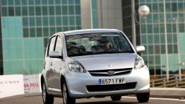 Subaru Justy - widok z przodu