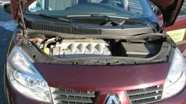 Renault Scenic 1.6 16V Confort Expression - maska otwarta