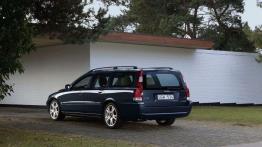 Volvo V70 - widok z tyłu