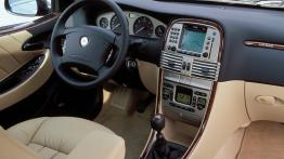 Lancia Lybra - kokpit