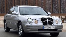Kia Opirus 2003 - widok z przodu