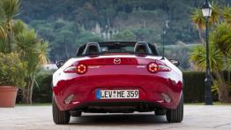 Mazda MX-5 IV (2015) - widok z tyłu