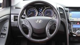 Hyundai i30 1.6 GDI - poszukiwanie sportu