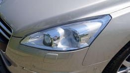 Winniczki kontra żabie udka