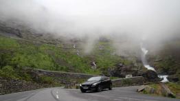 Trollstigen - piękna i funkcjonalna