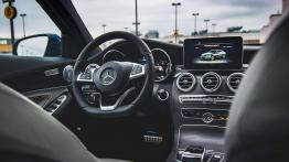 Mercedes-Benz Klasa C 300h - galeria redakcyjna - kokpit