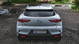 Jaguar I-Pace EV400 400 KM - galeria redakcyjna - widok z tyłu