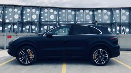 Porsche Cayenne Turbo 4.0 550 KM - galeria redakcyjna - lewy bok