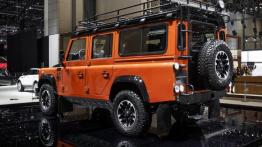 Land Rover Defender Adventure Edition (2015) - oficjalna prezentacja auta