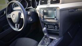 Skoda Superb II Outdoor 2.0 TDI CR - galeria redakcyjna - kokpit