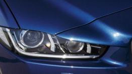 Jaguar XE 2.5t R-Sport Bluefire (2015) - maska zamknięta